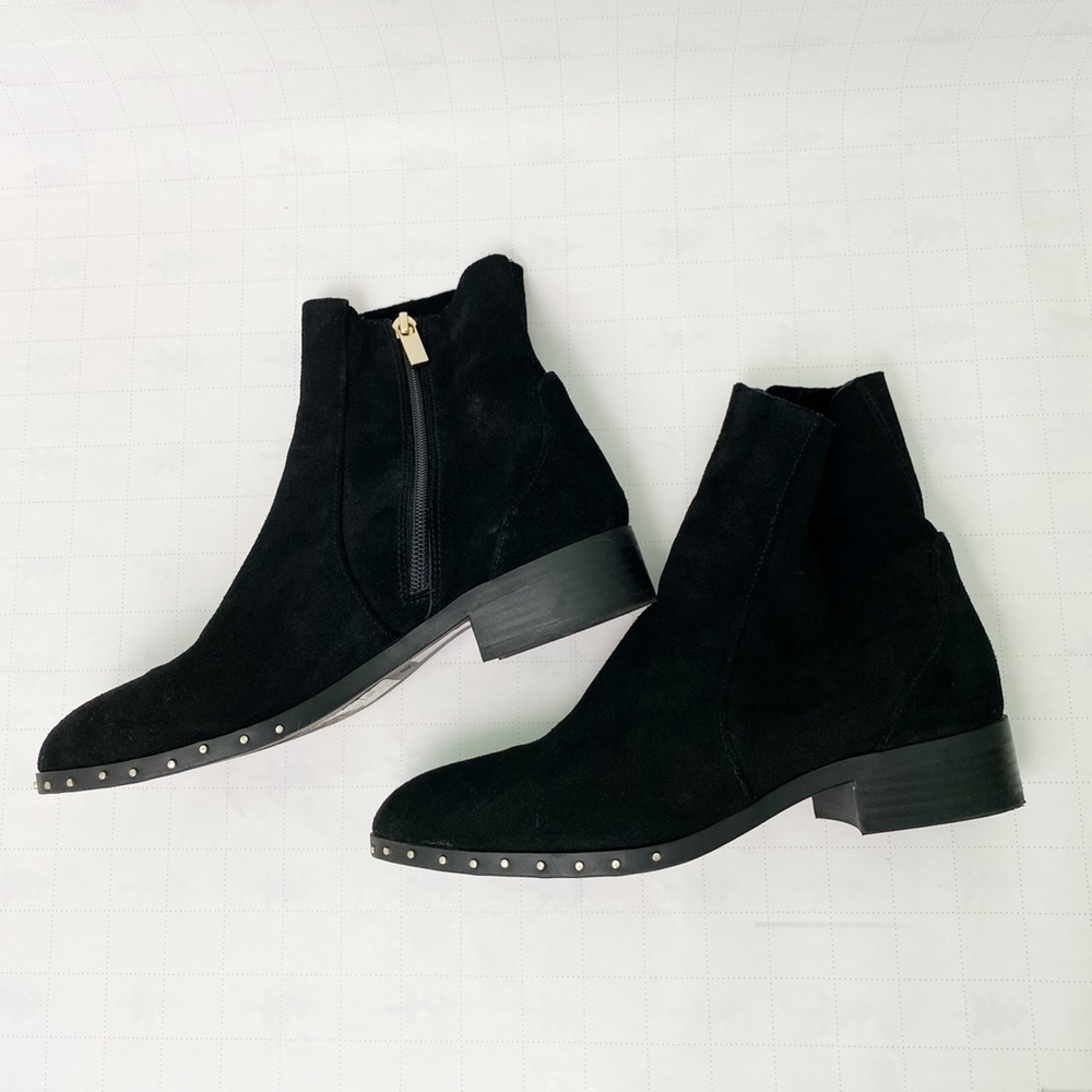 Topshop Chelsea black suede ankle boot 6.5